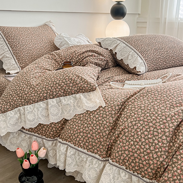 91家纺网 家纺一手货源 找家纺 沐纯家居 2025新款法式小碎花床盖四件套 玫咖