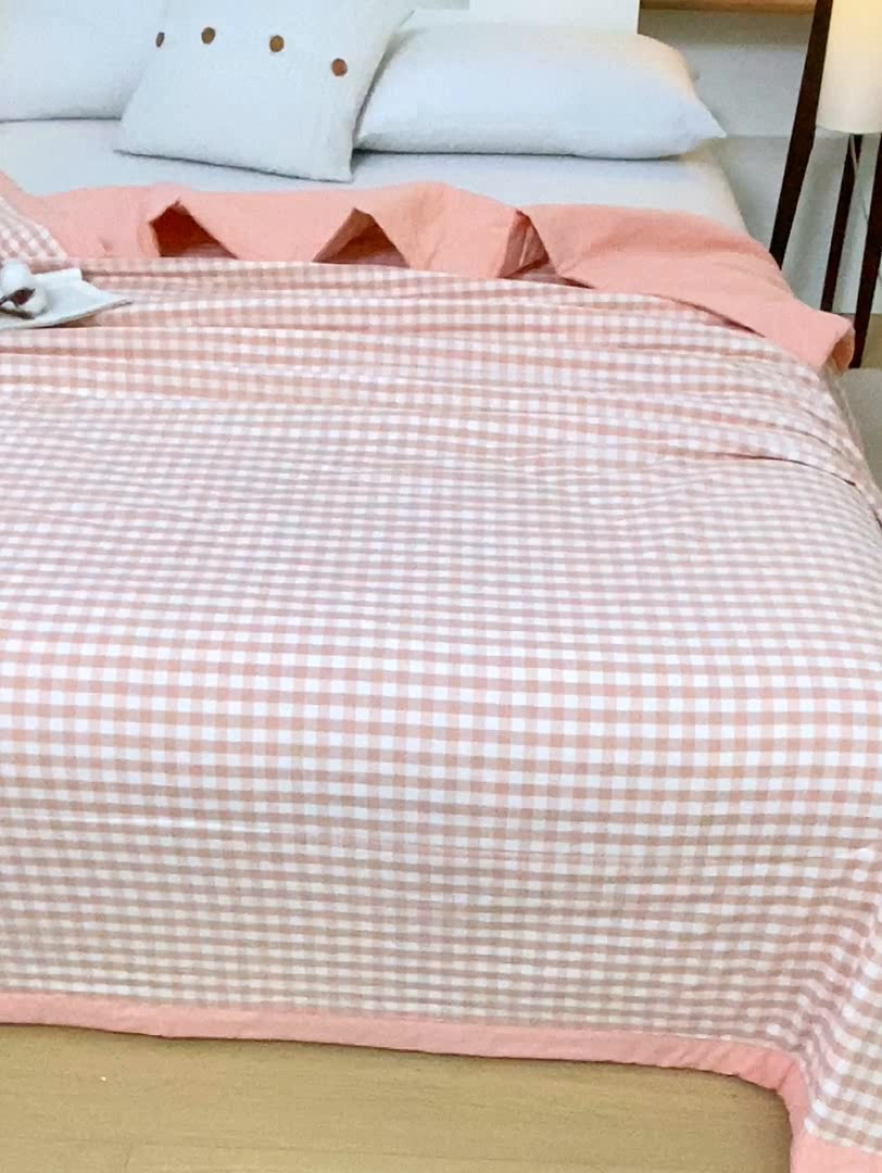 91家纺网 家纺一手货源 找家纺 牛牛家纺 2025新款色织水洗棉花被 玉小格