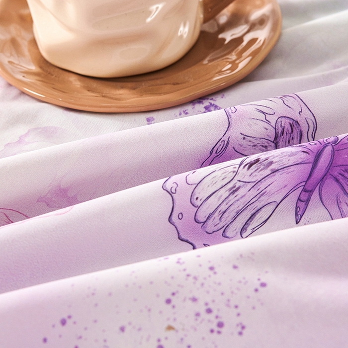 91家纺网 家纺一手货源 找家纺 缔锦家纺 2025新款凉感丝印花夏被 蝶恋-香芋紫