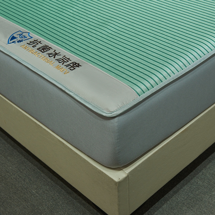 91家纺网 家纺一手货源 找家纺 小萌虎 2025新款碳光抗菌冰丝凉席床笠 水云间-绿