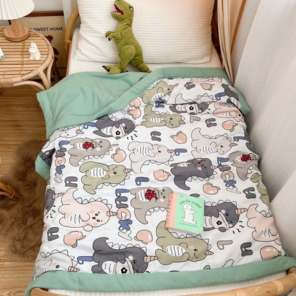 91家纺网 家纺一手货源 找家纺 （总）嗨生活 2025新款水洗棉手包边幼儿园儿童夏被（爆款）