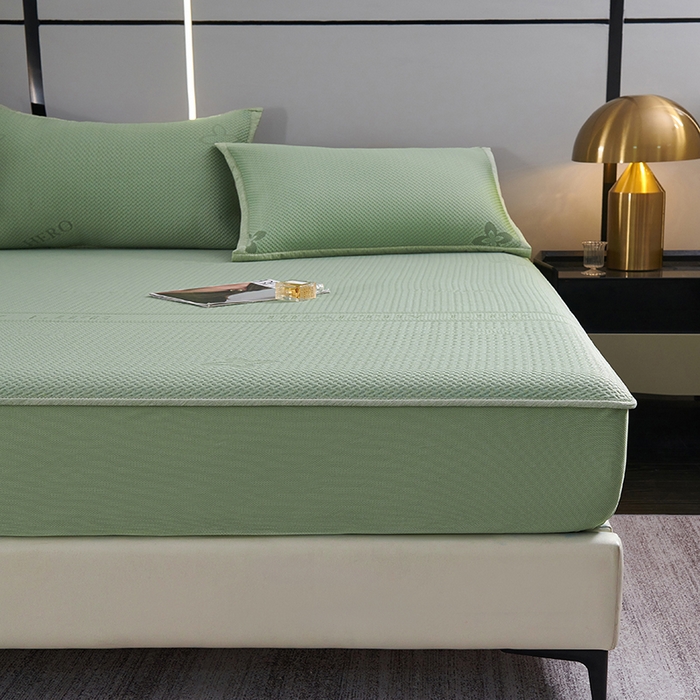 91家纺网 家纺一手货源 找家纺 梵克保罗 2025新款7A抗菌母婴级纯乙纶PE刺绣凉感丝豆豆席 床笠款 床笠款 四叶花-水绿