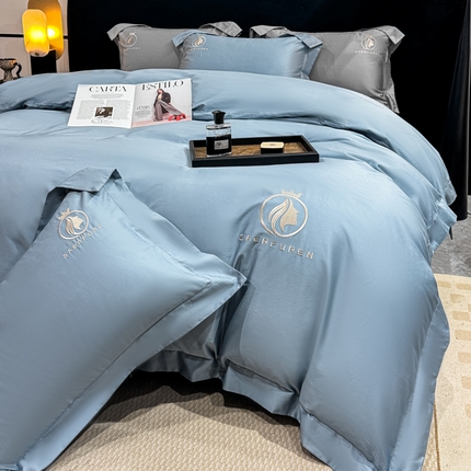 91家纺网 家纺一手货源 找家纺 （总）沃尔居 2025新款全棉纯棉长绒棉四件套刺绣绣花纯色贡缎床笠款高端礼盒装