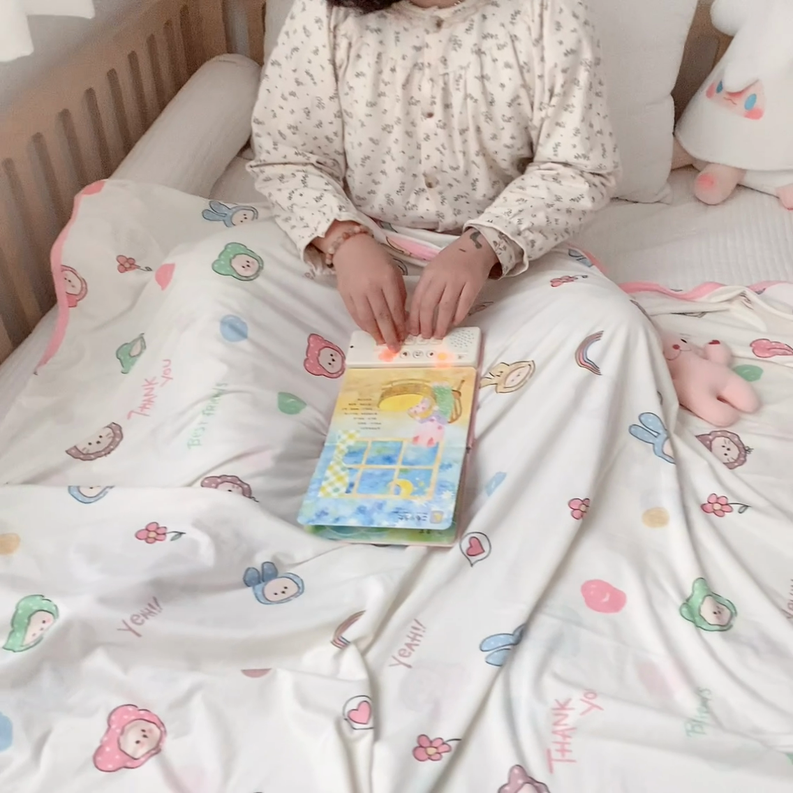 91家纺网 家纺一手货源 找家纺 嗨生活 2025新款婴儿裸睡级凉感针织毯幼儿园夏被儿童夏被毯子 可爱萌趣