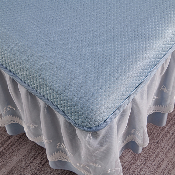 91家纺网 家纺一手货源 找家纺 梵克保罗 2025新款7A抗菌母婴级纯乙纶PE刺绣凉感丝豆豆席 床裙款 床裙款 浪花-蓝