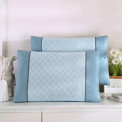 小牛席业 2025新款棋盘格-冰丝夏凉枕（枕套+枕芯）夏凉枕夏凉枕夏天凉枕头竹枕头冰丝枕套藤枕头冰藤枕 蓝色35*55cm枕套+枕芯（含枕芯）