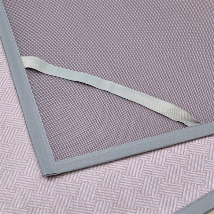 91家纺网 家纺一手货源 找家纺 阿亮家居 2025新款凉席抗菌刺绣可水洗碳光冰丝席包边无纺布冰丝席 思绪 树莓粉-床席款