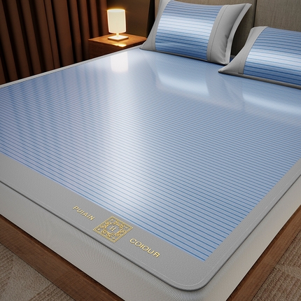 91家纺网 家纺一手货源 找家纺 （总）孩子王家纺 2025凉感冰丝藤席凉席席子-英文条纹席