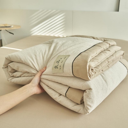 寐绸家纺 2025新款纯棉水洗棉细条宽边大豆纤维夏被四件套 密条-浅驼