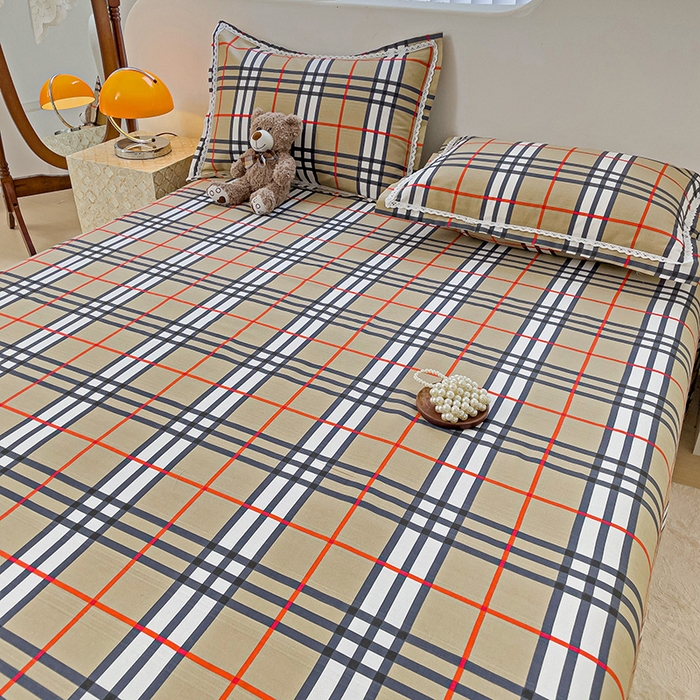 91家纺网 家纺一手货源 找家纺 梵克保罗 2025新款鱼骨棉老粗布凉席花边款床单三件套 英伦时尚