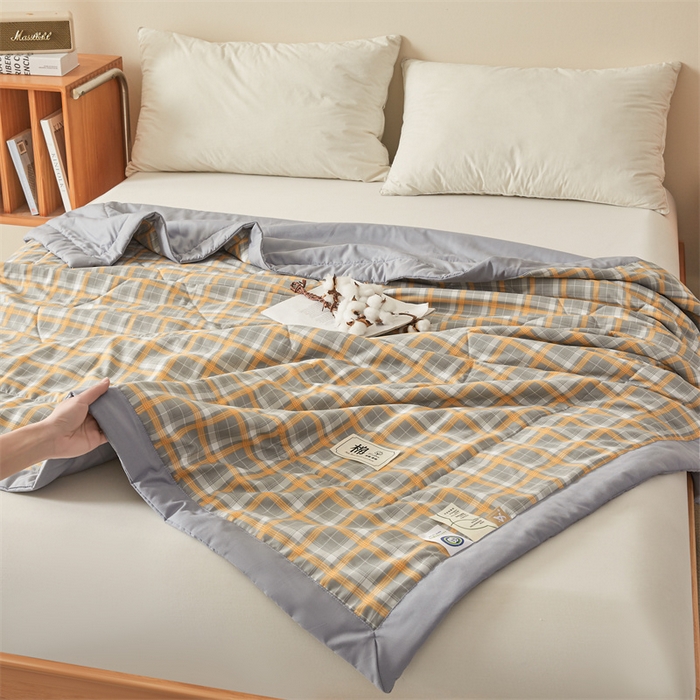 91家纺网 家纺一手货源 找家纺 魅图家纺 2025新款A类云朵棉抗菌棉花夏被 格韵-黄
