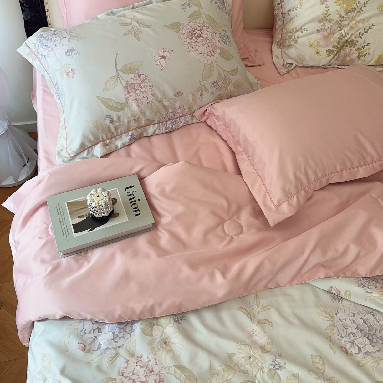 91家纺网 家纺一手货源 找家纺 兜米家居 2025新款水洗天丝夏被四件套 清芬立夏