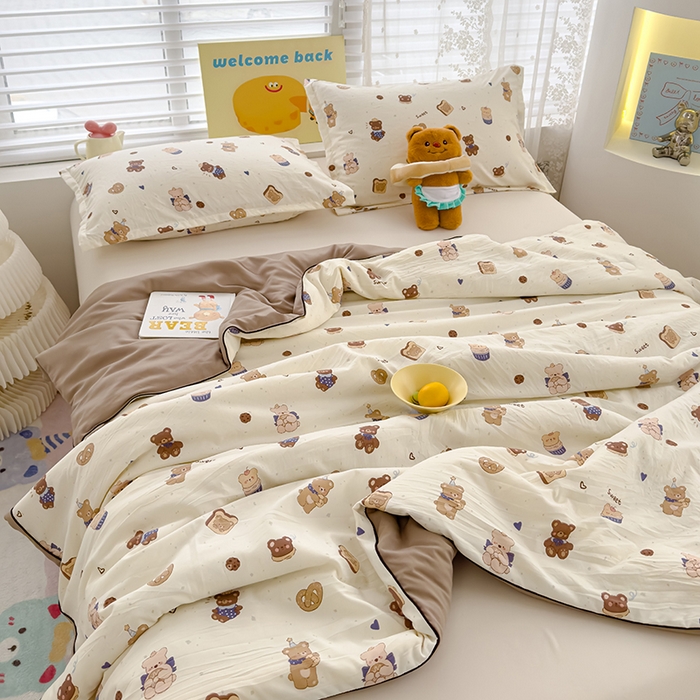 91家纺网 家纺一手货源 找家纺 星巴k家纺 2025新款A类水洗双层纱大豆纤维夏被夏凉被空调被 面包小熊