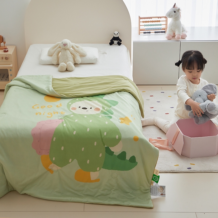 91家纺网 家纺一手货源 找家纺 荷马之梦 2025新款大版针织棉凉感丝AB版大豆儿童夏被 睡衣恐龙