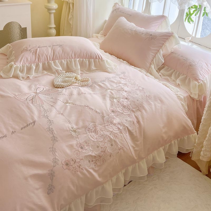 91家纺网 家纺一手货源 找家纺 （总）亲亲公主 2025新款全棉绣花+蕾丝双层花边四件套-奶油玫瑰