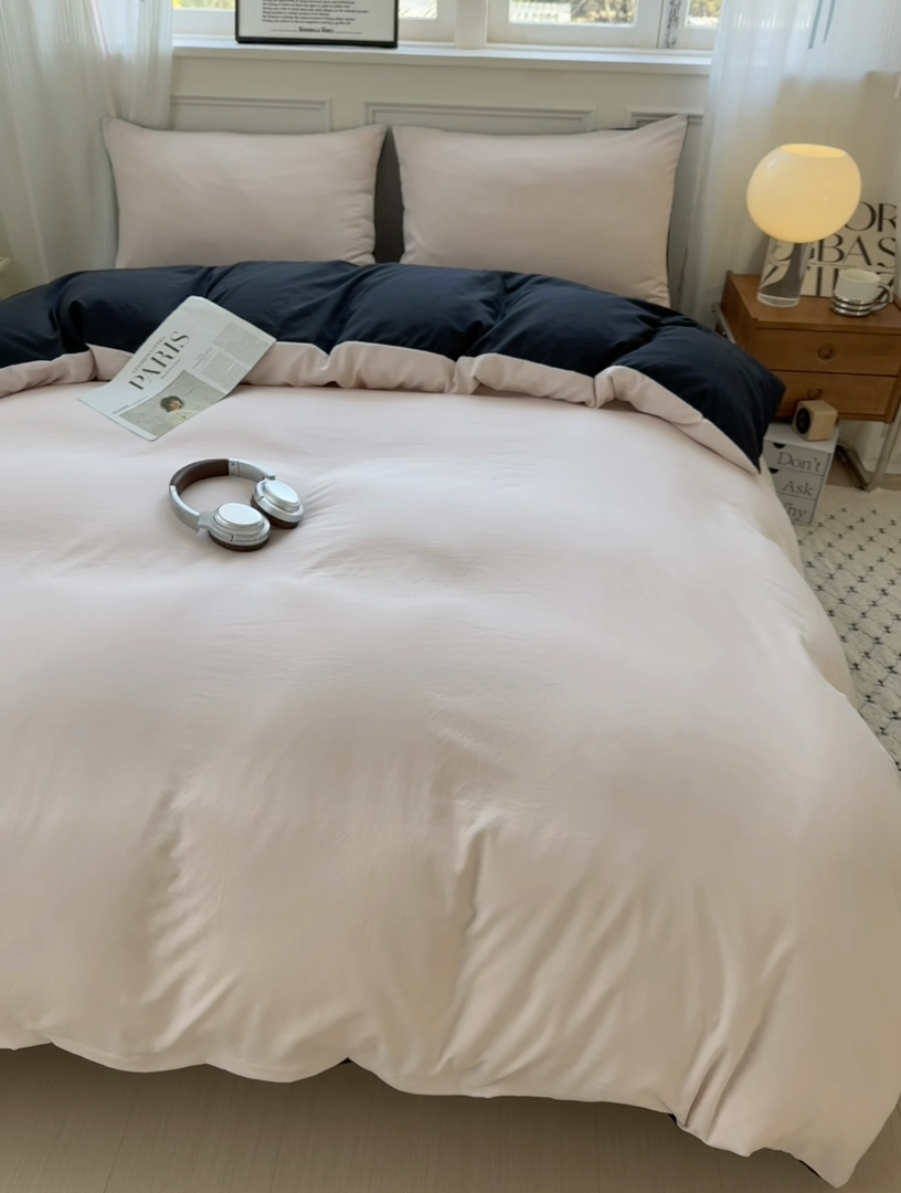 91家纺网 家纺一手货源 找家纺 冕悠家纺 2025新款A类105克超柔褶皱水洗棉拼色四件套-单被套 藕粉+高级黑