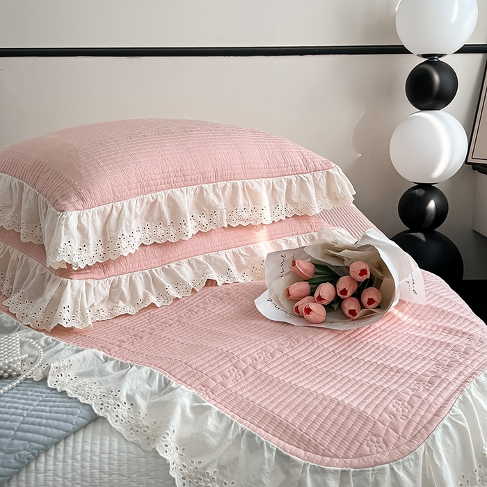 91家纺网 家纺一手货源 找家纺 沐纯家居 2025新款棉小乐花边床盖三件套 藕粉