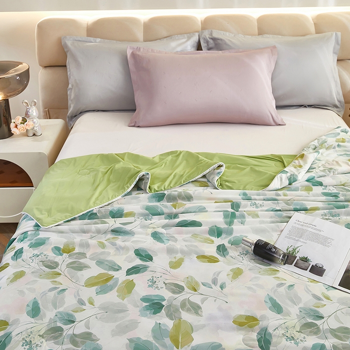 91家纺网 家纺一手货源 找家纺 联林2025新款玻尿酸针织凉感丝夏被夏凉被 叶知秋 绿