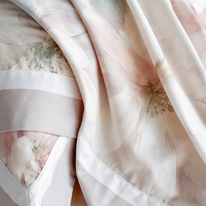 91家纺网 家纺一手货源 找家纺 巧玲珑 2025新款60支A类进口数码印花美式双拼四季款长绒棉四件套 凤起潮鸣