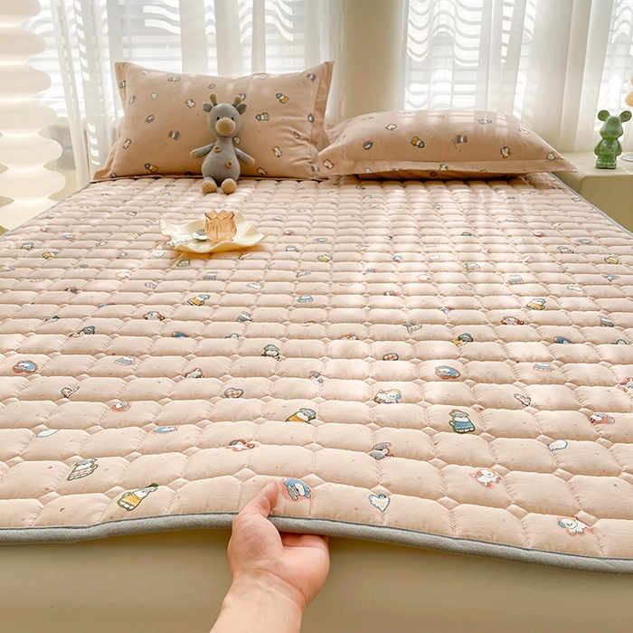 91家纺网 家纺一手货源 找家纺 丽诺床垫2025年全棉抗菌床褥床垫床护垫 芝麻街