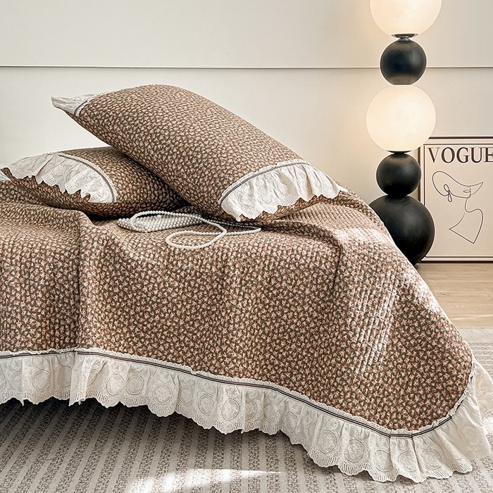 91家纺网 家纺一手货源 找家纺 沐纯家居 2025新款法式小碎花床盖四件套 玫咖