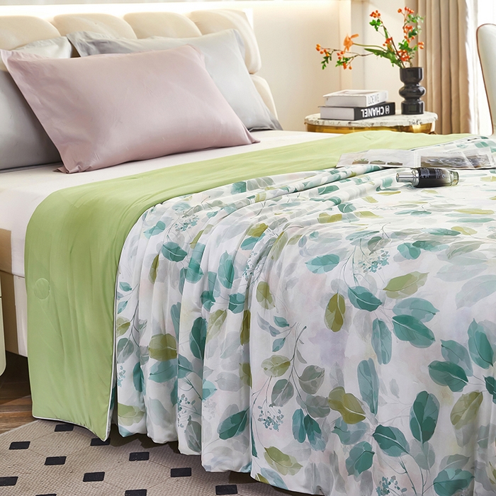 91家纺网 家纺一手货源 找家纺 联林2025新款玻尿酸针织凉感丝夏被夏凉被 叶知秋 绿