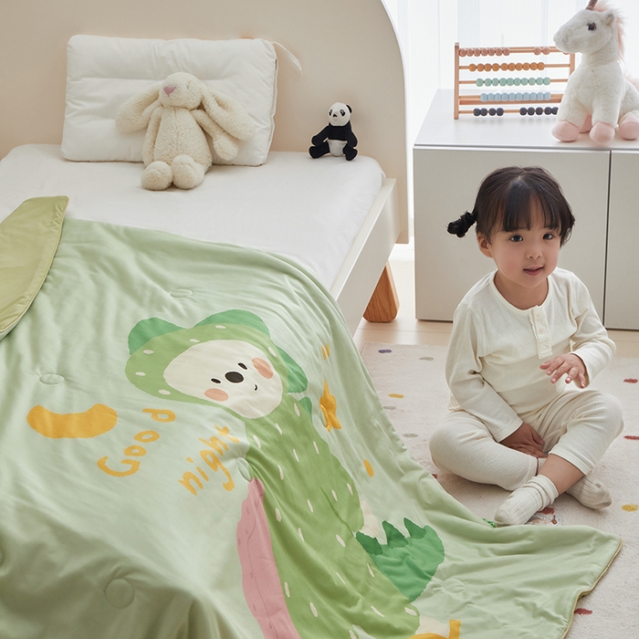 91家纺网 家纺一手货源 找家纺 荷马之梦 2025新款大版针织棉凉感丝AB版大豆儿童夏被 睡衣恐龙