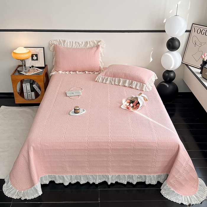 91家纺网 家纺一手货源 找家纺 沐纯家居 2025新款棉小乐花边床盖三件套 藕粉