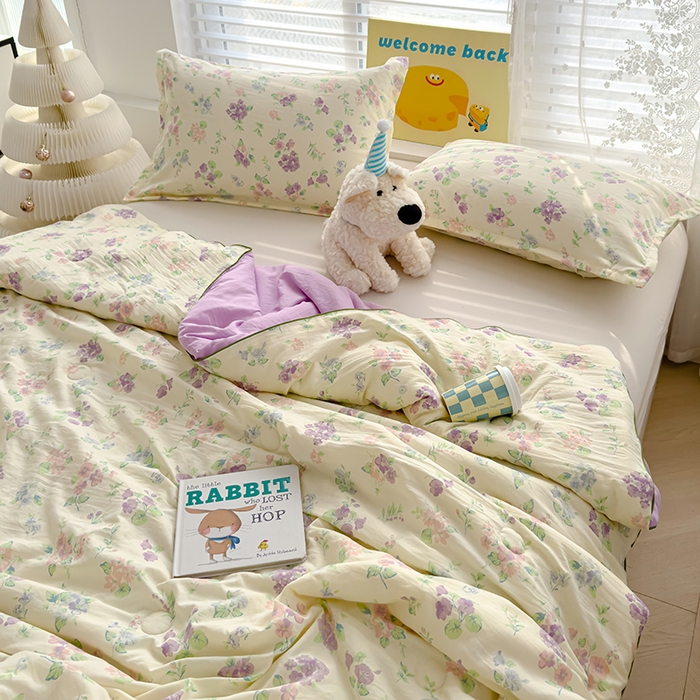 91家纺网 家纺一手货源 找家纺 星巴k家纺 2025新款A类水洗双层纱大豆纤维夏被夏凉被空调被 故事小花