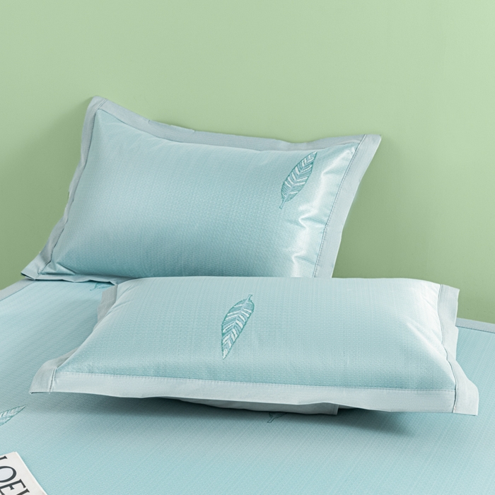 91家纺网 家纺一手货源 找家纺 阿亮家居 2025新款凉席碳光席冰丝席三件套 叶语芊芊-绿-绿