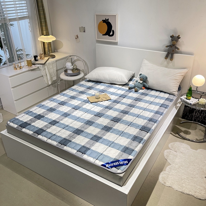 91家纺网 家纺一手货源 找家纺 丽诺床垫2025年全棉抗菌床褥床垫床护垫 爱上西里