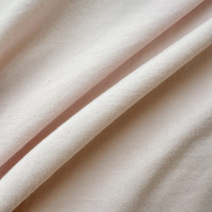 91家纺网 家纺一手货源 找家纺 冕悠家纺 2025新款A类105克超柔褶皱水洗棉拼色四件套 藕粉+高级黑