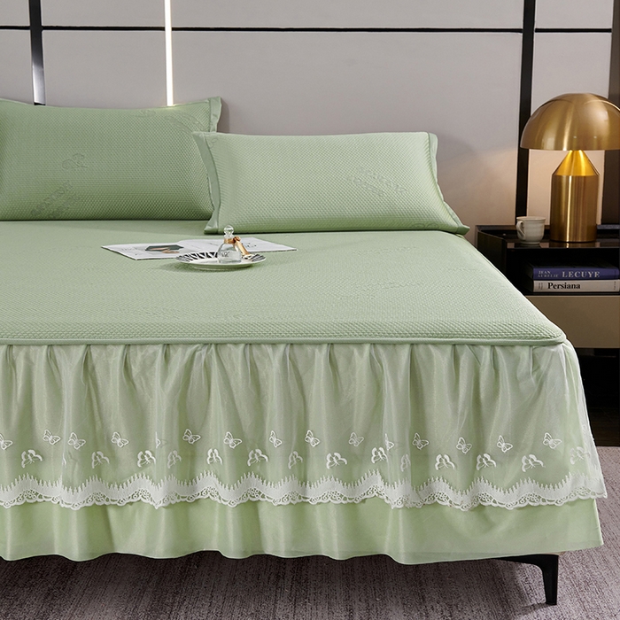 91家纺网 家纺一手货源 找家纺 梵克保罗 2025新款7A抗菌母婴级纯乙纶PE刺绣凉感丝豆豆席 床裙款 床裙款 字母爱心-水绿