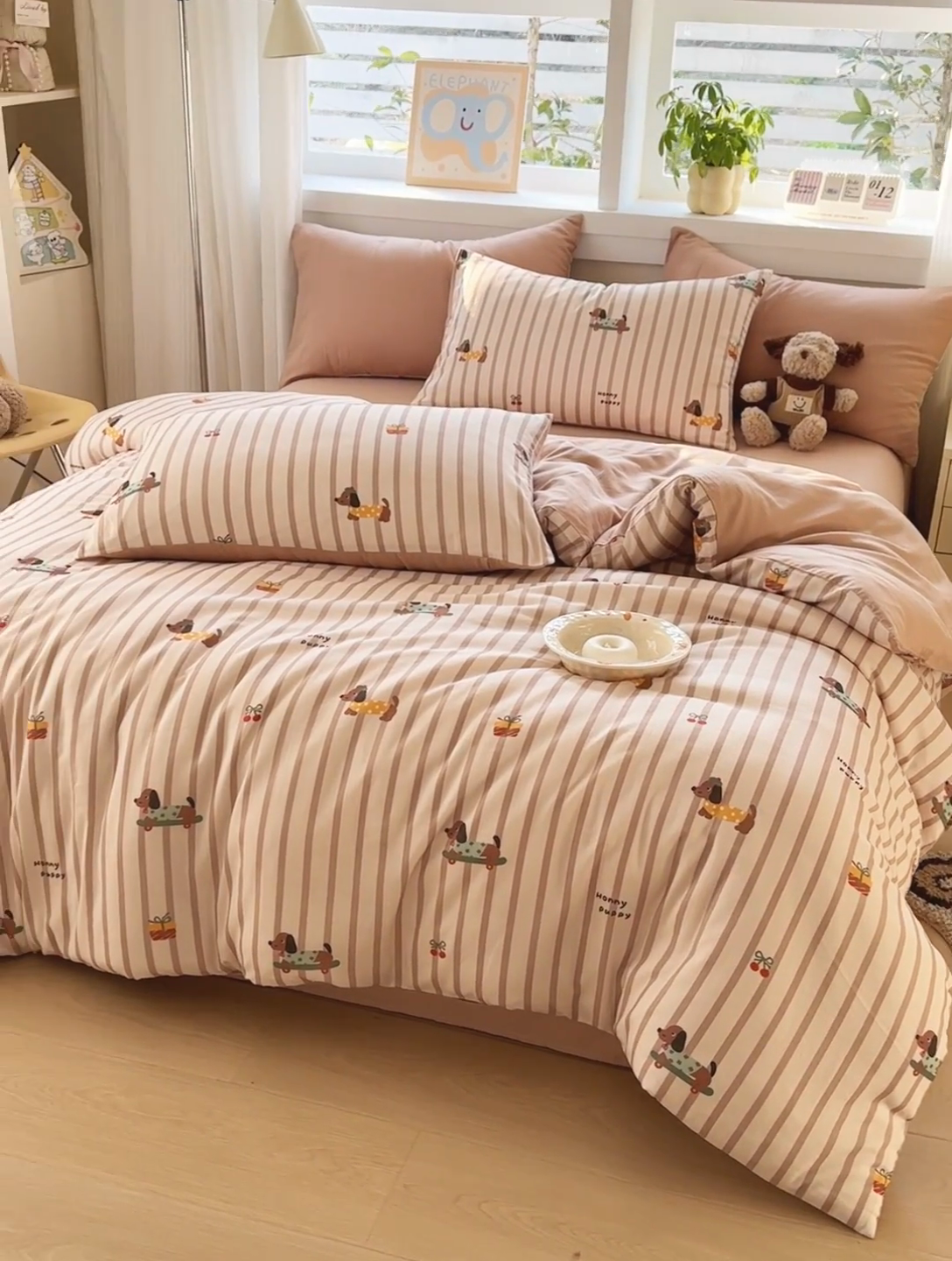 91家纺网 家纺一手货源 找家纺 2025新款40s全棉双层纱圆角吊边款四件套 修修狗