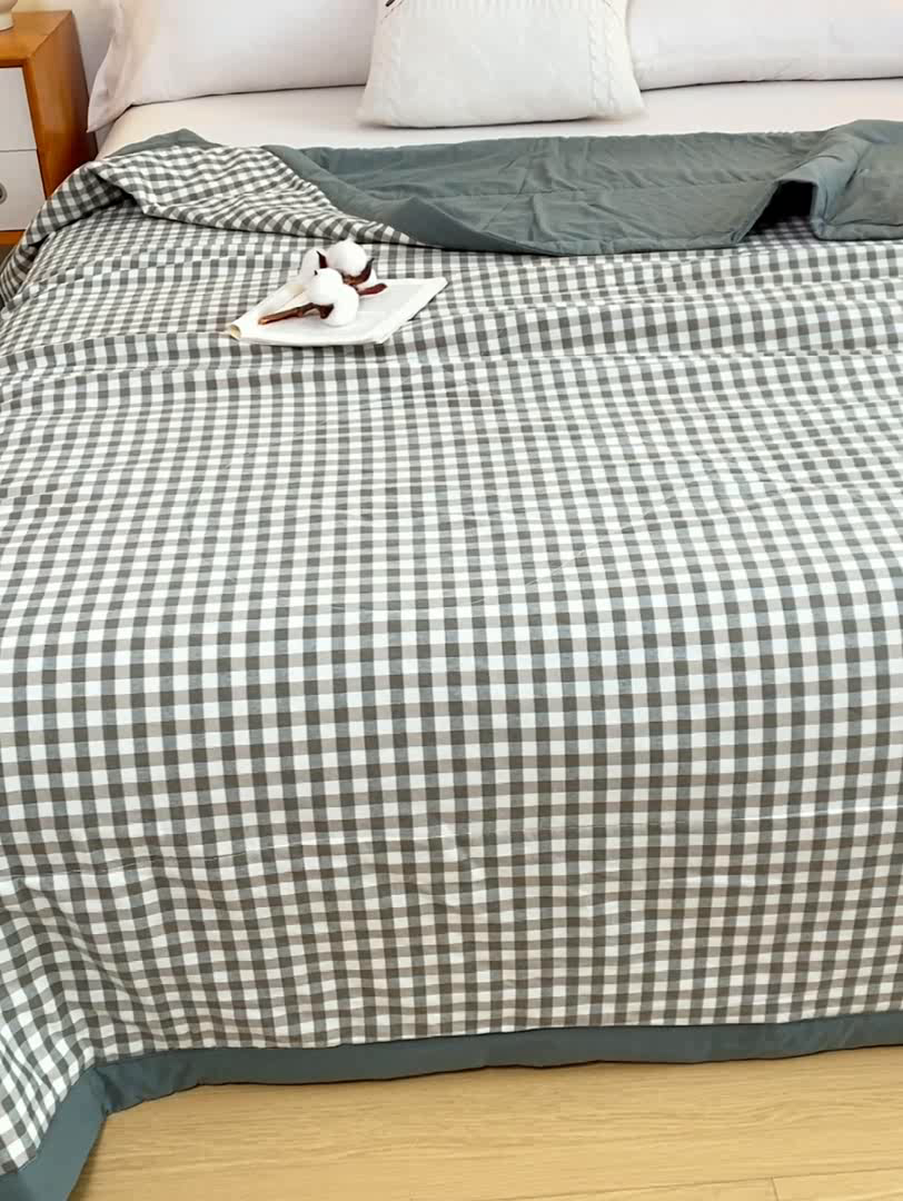 91家纺网 家纺一手货源 找家纺 牛牛家纺 2025新款色织水洗棉花被 绿小格