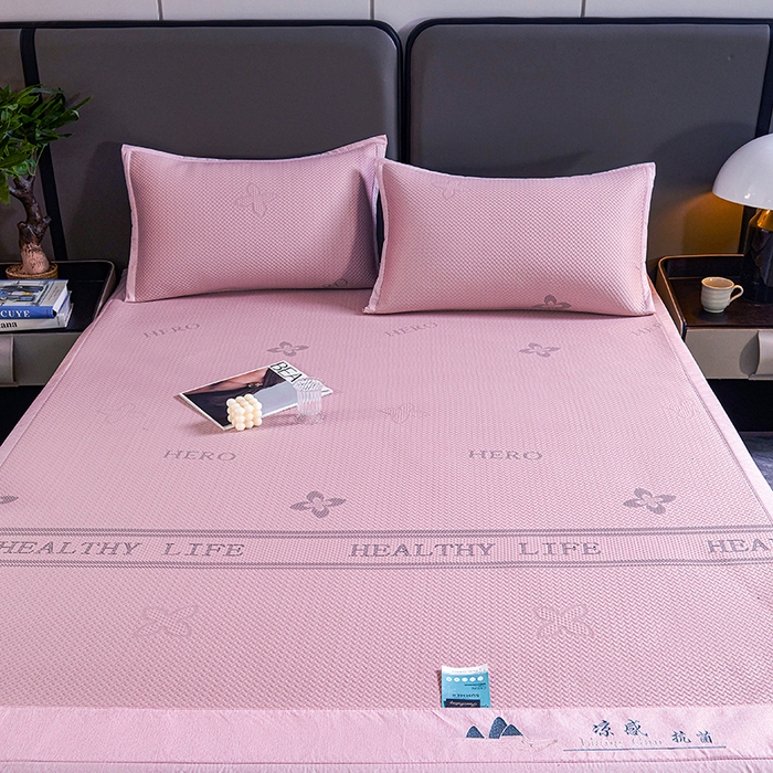 91家纺网 家纺一手货源 找家纺 梵克保罗 2025新款7A抗菌母婴级纯乙纶PE刺绣凉感丝豆豆席 四叶花-粉