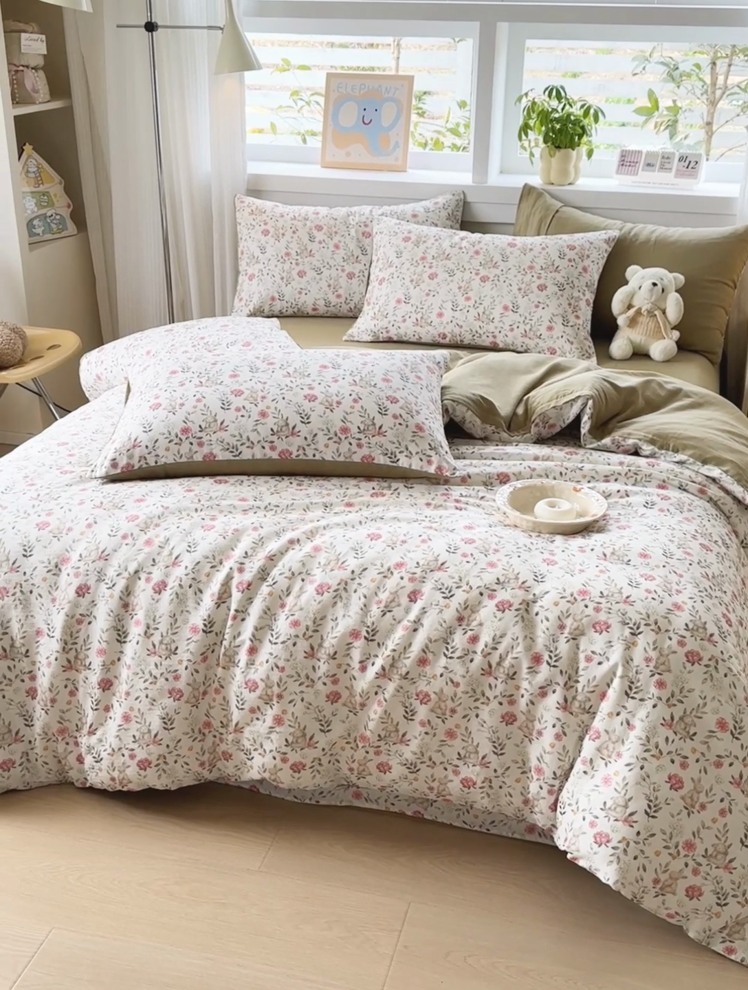 91家纺网 家纺一手货源 找家纺 2025新款40s全棉双层纱圆角吊边款四件套 仙女兔