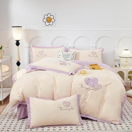 91家纺网 家纺一手货源 找家纺 （总）卡迪亚家纺 2025新款加厚柔肤棉贴布绣宽边双拼刺绣四件套-满心花园