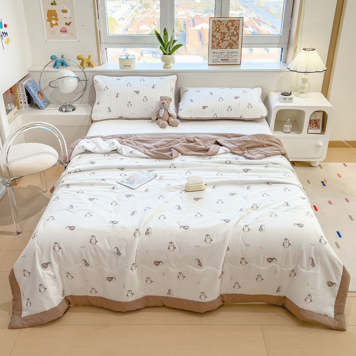 91家纺网 家纺一手货源 找家纺 慕木 2025春夏新款双层纱针织棉夏被夏凉被空调被 快乐企鹅