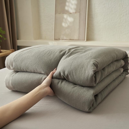 91家纺网 家纺一手货源 找家纺 （总）寐绸家纺 2025新款纯棉水洗棉三层提花大豆纤维夏被四件套