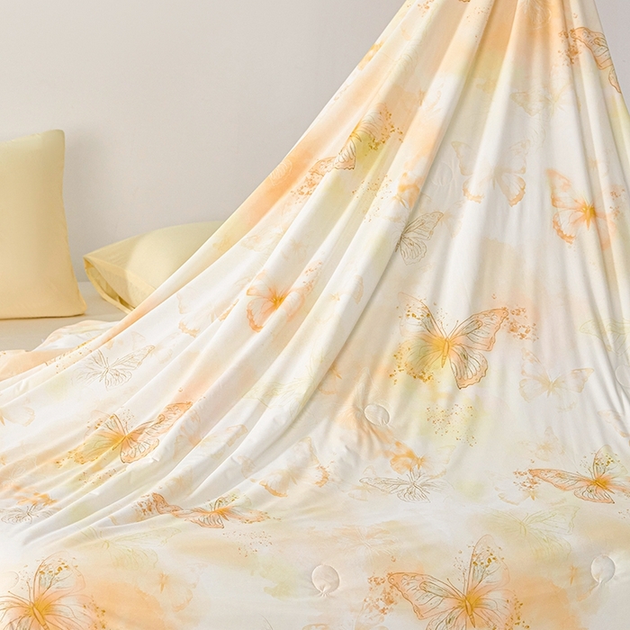91家纺网 家纺一手货源 找家纺 缔锦家纺 2025新款凉感丝印花夏被 蝶恋-清新黄