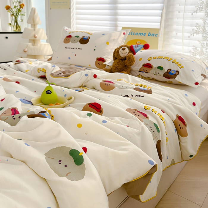 91家纺网 家纺一手货源 找家纺 星巴k家纺 2025新款A类水洗双层纱大豆纤维夏被夏凉被空调被 复古小熊