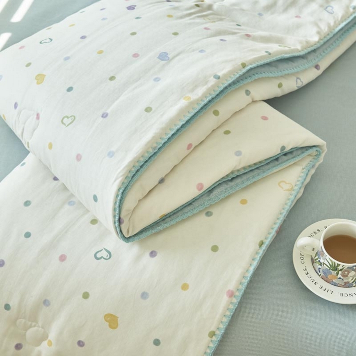 91家纺网 家纺一手货源 找家纺 寐绸家纺 2025新款纯棉双层纱印花大豆纤维夏被四件套 双层纱-波点