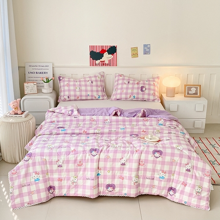 91家纺网 家纺一手货源 找家纺 佰亿莱  2025春夏新款水洗棉羽丝绒小花边夏被夏凉被空调被 紫格小猫儿