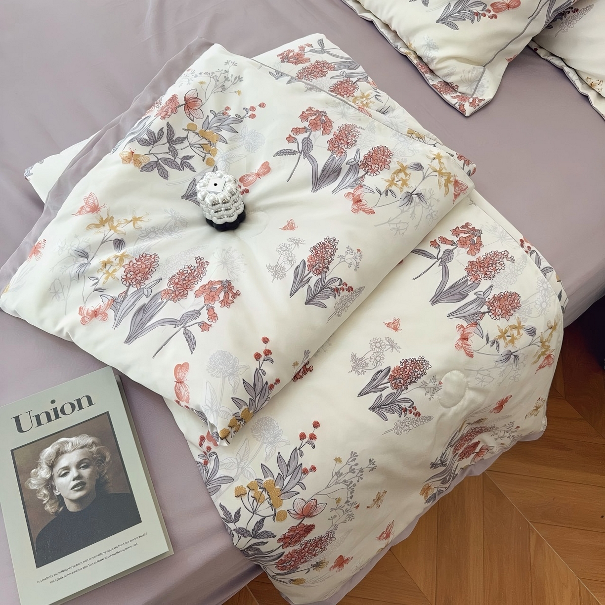 91家纺网 家纺一手货源 找家纺 兜米家居 2025新款水洗天丝夏被四件套 花香