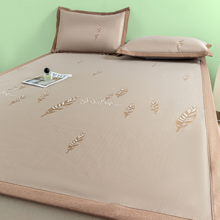 91家纺网 家纺一手货源 找家纺 阿亮家居 2025新款凉席碳光席冰丝席三件套 叶语芊芊-咖