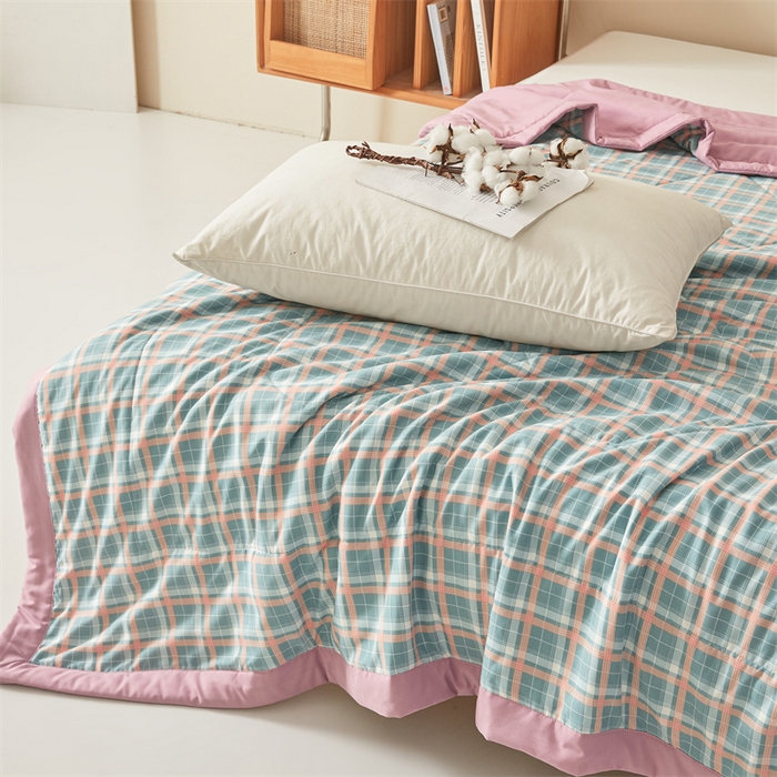 91家纺网 家纺一手货源 找家纺 魅图家纺 2025新款A类云朵棉抗菌棉花夏被 粉黛格