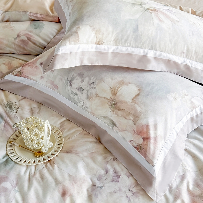 91家纺网 家纺一手货源 找家纺 巧玲珑 2025新款60支A类进口数码印花美式双拼四季款长绒棉四件套 凤起潮鸣