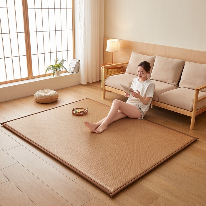 91家纺网 家纺一手货源 找家纺 2025新款包边工艺凉感冰藤地铺睡垫系列凉席地垫 冰丝饼干咖