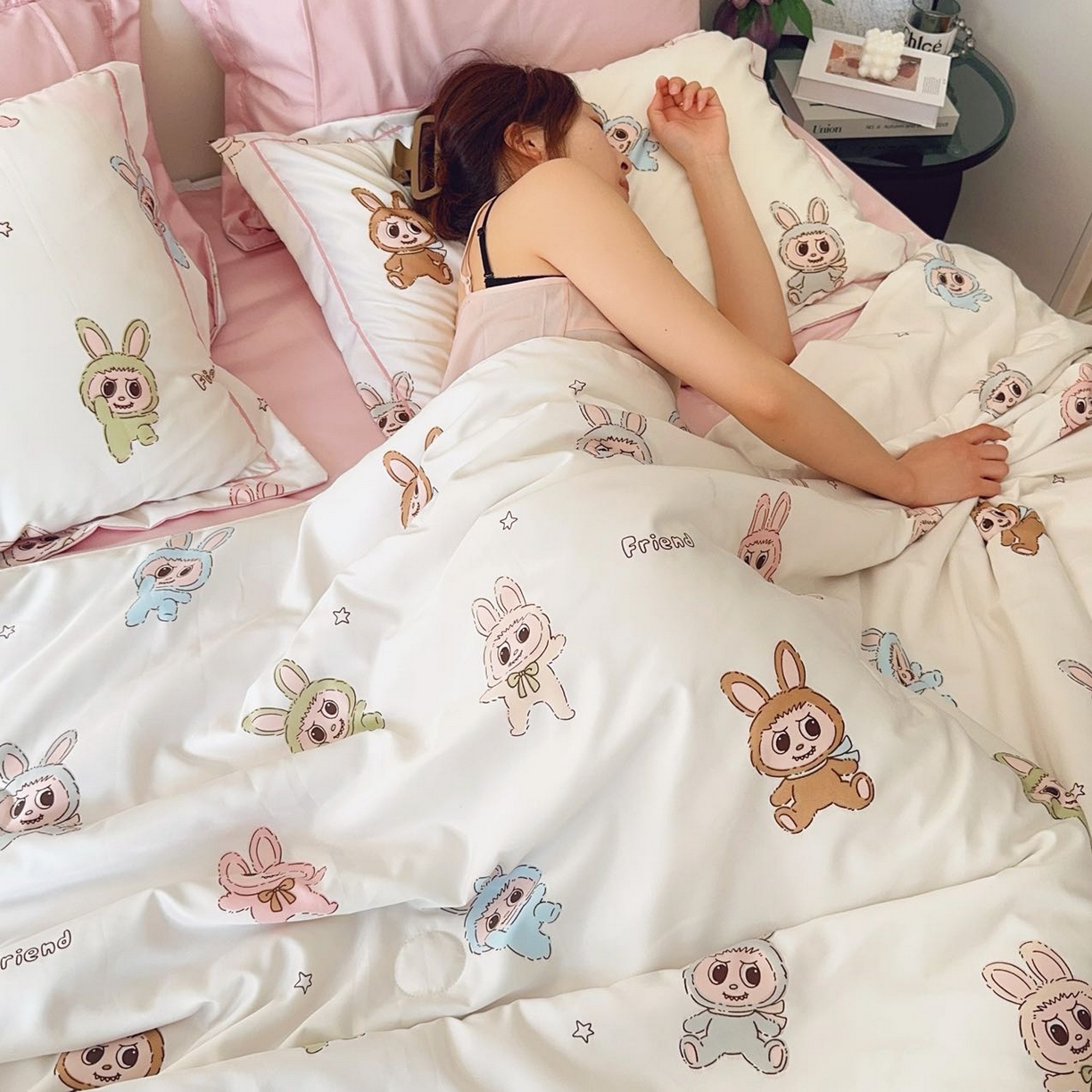 91家纺网 家纺一手货源 找家纺 兜米家居 2025新款水洗天丝夏被四件套 兔宝宝